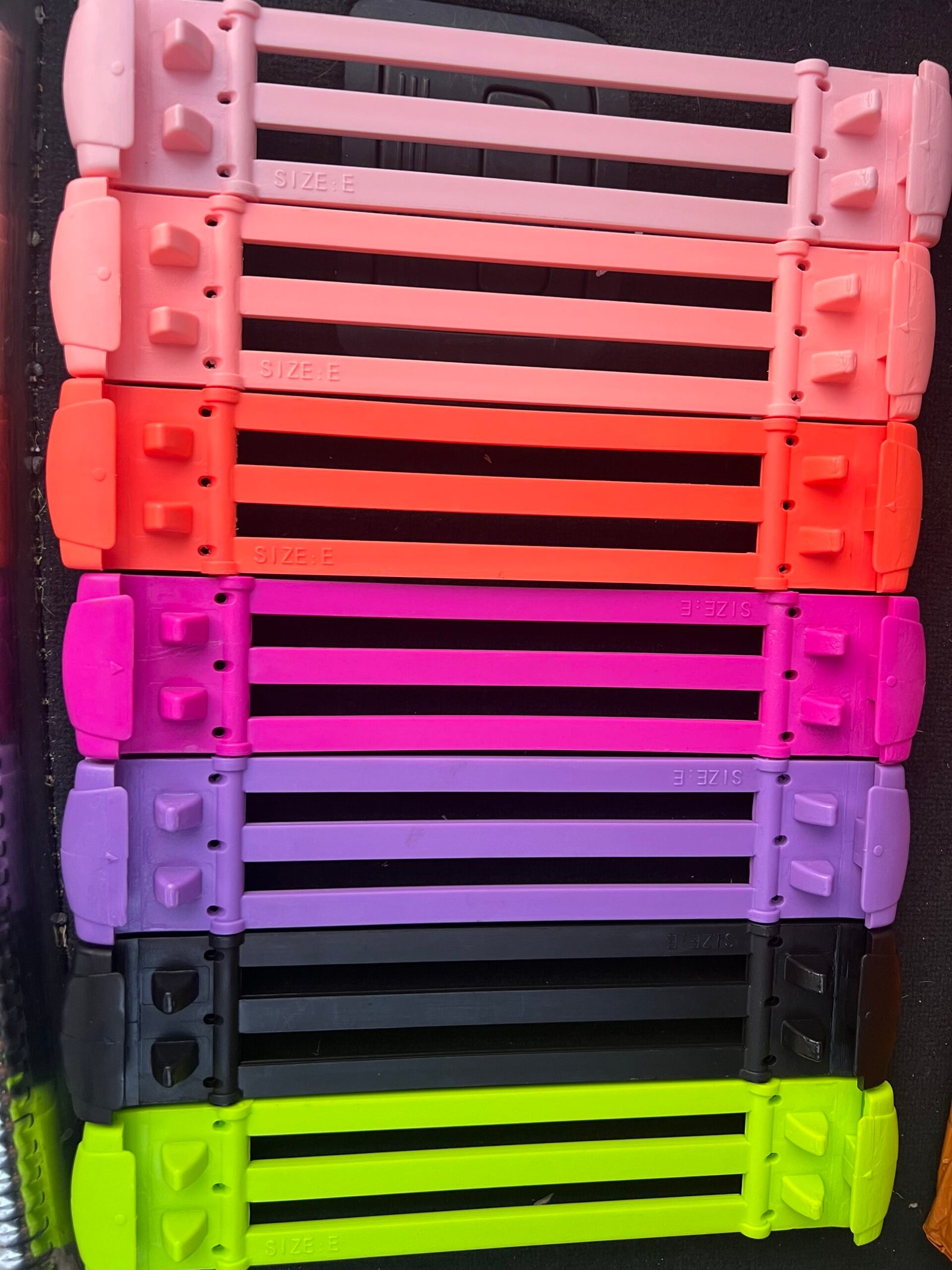 Pružiny Kangoo boots - různé barevné varianty