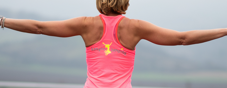 Kangoo jumping funkční neonové tílko růžové